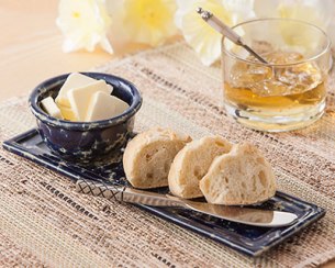 52301-p-crock-and-tray-hero-w-lrg